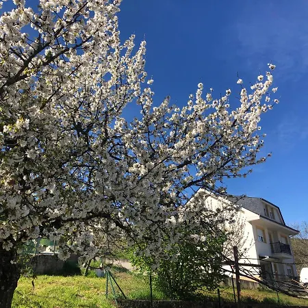 Casa Becar Holiday home Corullon